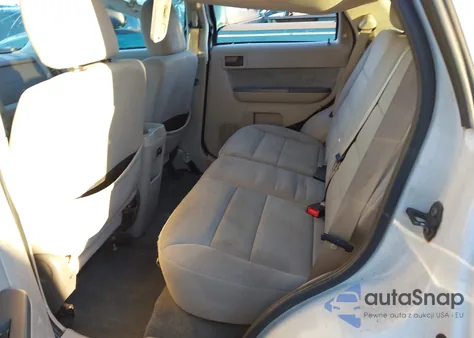 2010 Ford Escape Xlt from USA, damaged, VIN 1FMCU0DG3AKC47359